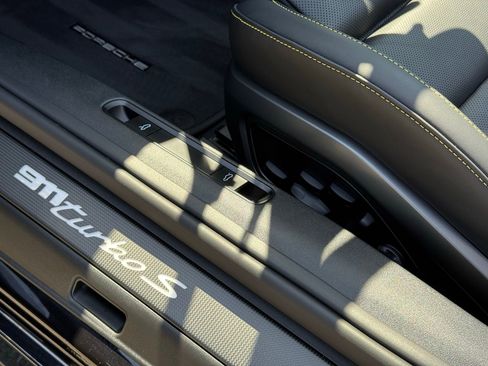 Certified 2025 Porsche 911 Turbo S AWD/4WD image 31