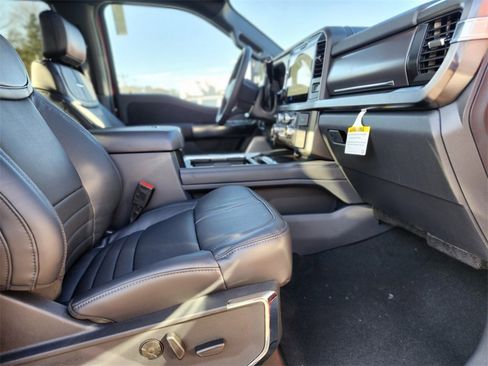 New 2026 Ford F250 Platinum image 11