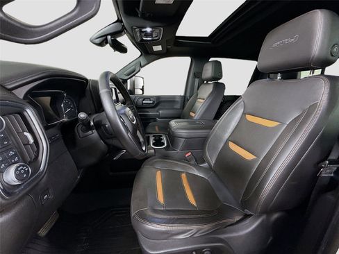 Used 2020 GMC Sierra 3500 AT4 w/ AT4 Premium Package image 16