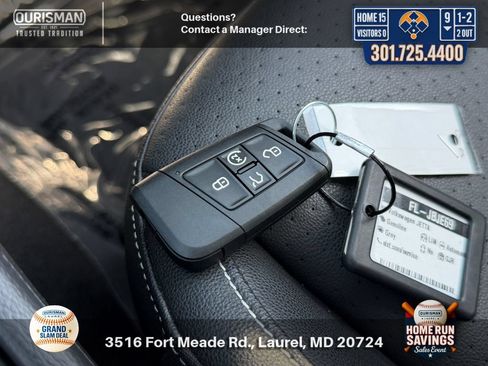 Used 2024 Volkswagen Jetta SE FWD image 33
