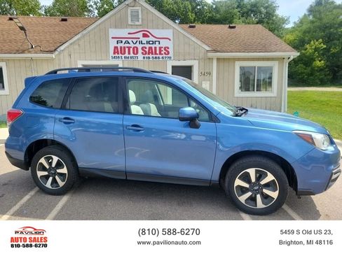 Used 2018 Subaru Forester 2.5i Premium w/ All-Weather Package AWD/4WD image 1