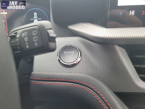 New 2026 Ford Explorer ST-Line w/ ST-Line Street Pack image 23