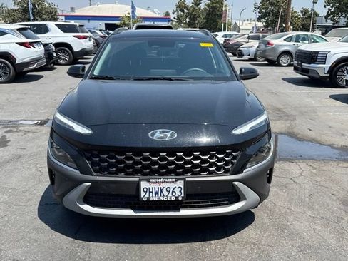 Used 2023 Hyundai Kona SEL w/ Cargo Package AWD/4WD image 4