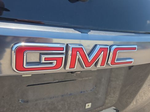 Used 2023 GMC Acadia AT4 w/ Technology Package AWD/4WD image 33