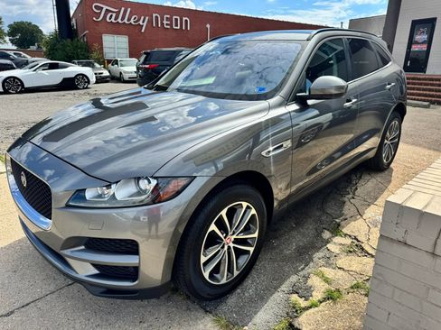 Used 2018 Jaguar F-PACE Premium AWD/4WD image 7
