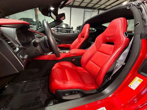 Used 2016 Chevrolet Corvette Z06 w/ 2LZ Preferred Equipment Group RWD image 14