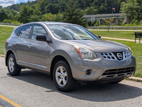 Used 2012 Nissan Rogue S w/ Special Edition Pkg AWD/4WD image 1