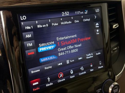 Used 2019 RAM 1500 Laramie AWD/4WD image 27