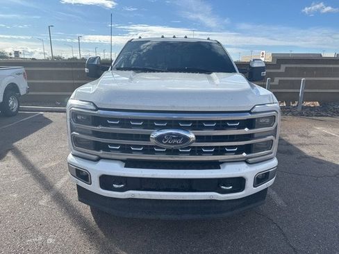 Used 2024 Ford F350 Platinum image 11