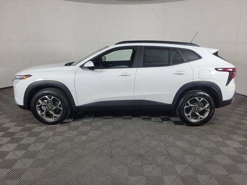 New 2026 Chevrolet Trax LT image 7