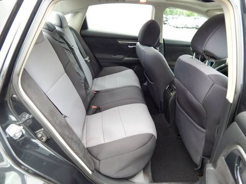Used 2013 Nissan Altima 2.5 SV w/ 2.5SV Convenience Pkg FWD image 18