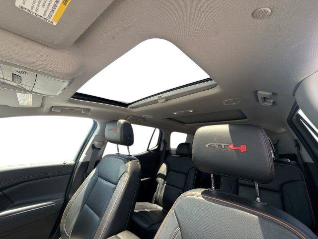 Used 2023 GMC Acadia AT4 w/ Technology Package AWD/4WD image 16