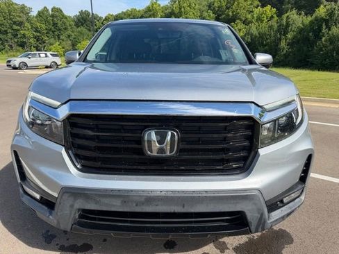 Used 2023 Honda Ridgeline RTL-E image 2