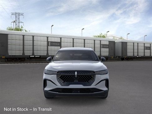 New 2026 Lincoln Nautilus Premier AWD/4WD image 50