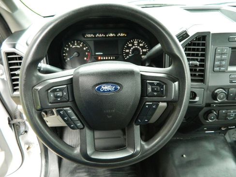 Used 2017 Ford F150 XL w/ Equipment Group 101A Mid RWD image 14