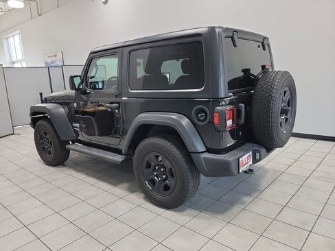 Used 2019 Jeep Wrangler Sport image 19