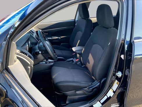 Used 2019 Mitsubishi Outlander Sport SE AWD/4WD image 7