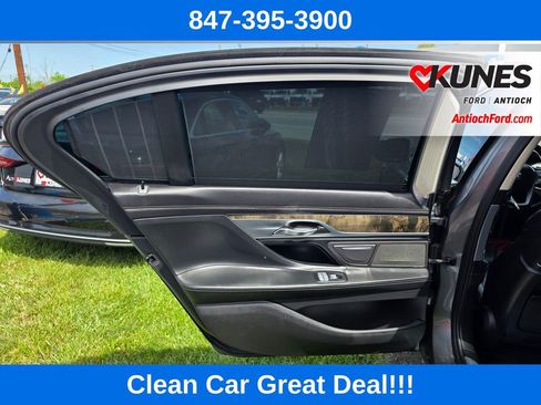 Used 2016 BMW 750i xDrive AWD/4WD image 19