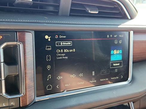 Used 2023 GMC Yukon XL Denali Ultimate AWD/4WD image 17