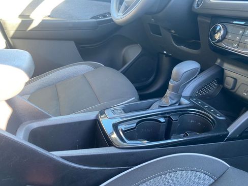 Used 2025 Chevrolet TrailBlazer LT image 41