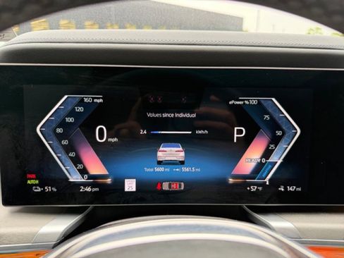 Used 2023 BMW i7 xDrive60 AWD/4WD image 23