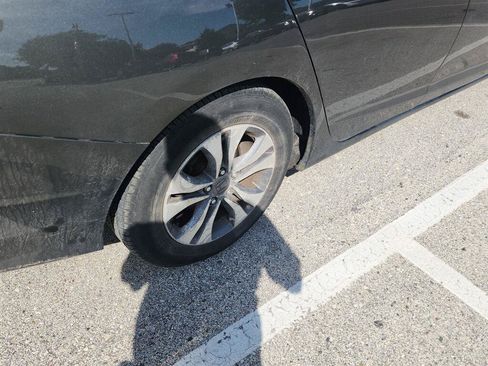 Used 2014 Honda Accord LX image 5