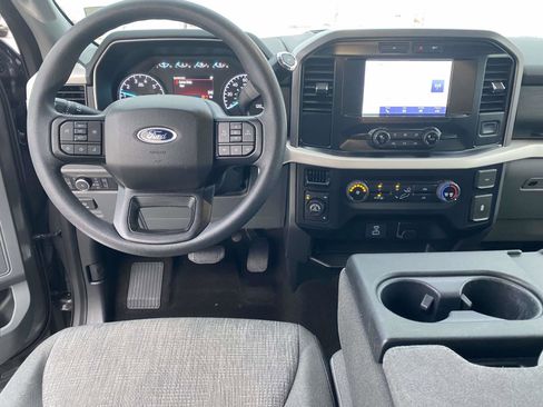 Used 2022 Ford F150 XLT image 10