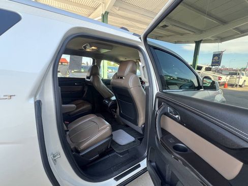 Used 2015 GMC Acadia SLT AWD/4WD image 10