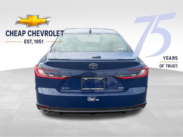 Used 2026 Toyota Camry SE FWD image 4
