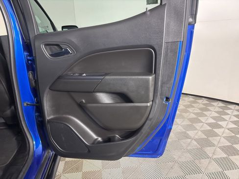 Used 2020 Chevrolet Colorado ZR2 w/ ZR2 Dusk Special Edition image 21