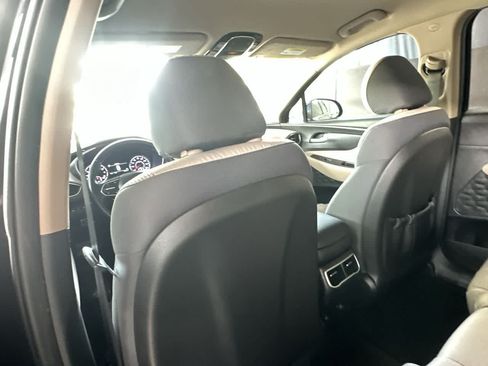 Used 2023 Hyundai Santa Fe SEL FWD image 23