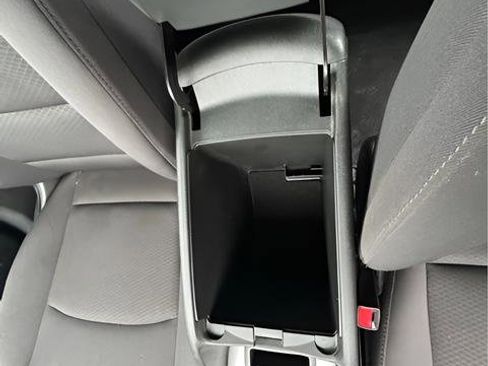 Used 2022 Chevrolet Malibu LT image 10