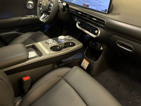 New 2026 Genesis GV60 RWD image 16
