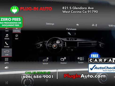 Used 2022 Porsche Macan AWD/4WD image 30
