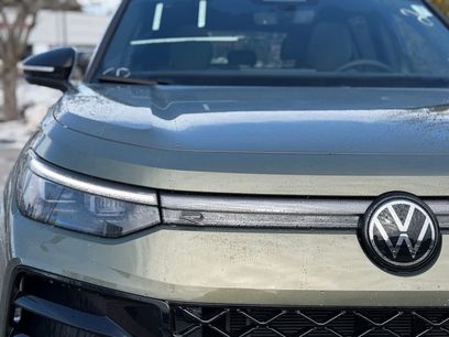 New 2026 Volkswagen Tiguan SE R-Line