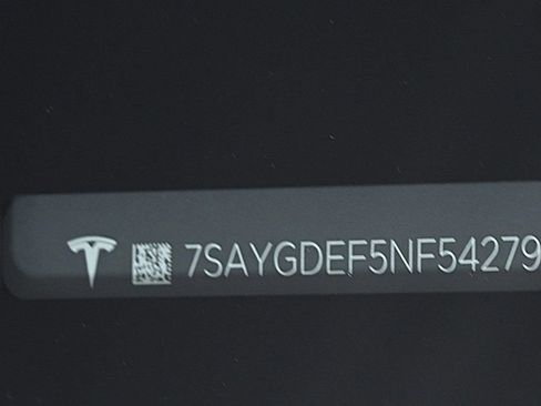 Used 2022 Tesla Model Y Performance image 23