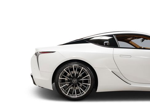 Used 2025 Lexus LC 500 Coupe image 27