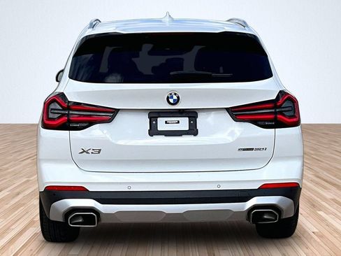 Used 2022 BMW X3 sDrive30i w/ Premium Package 2 (ZPA) RWD image 4