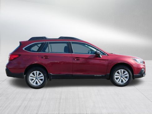 Used 2018 Subaru Outback 2.5i AWD/4WD image 8