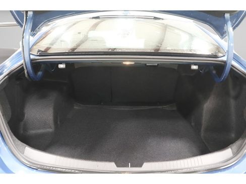 Used 2025 Chevrolet Malibu LT image 26