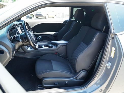 Used 2023 Dodge Challenger R/T w/ Blacktop Package image 8