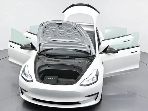 Used 2021 Tesla Model 3 Standard Range Plus RWD image 36