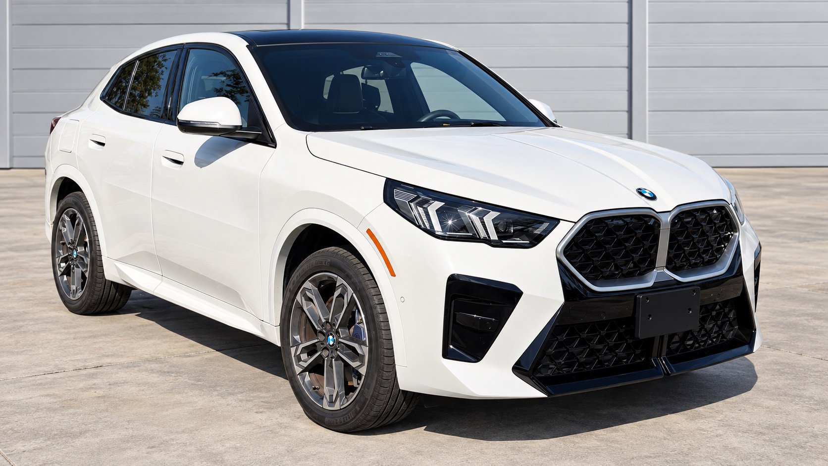 Used 2026 BMW X2 xDrive28i AWD/4WD image 1