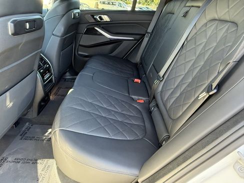 Certified 2025 BMW X5 M60i w/ Parking Assistance Package image 33