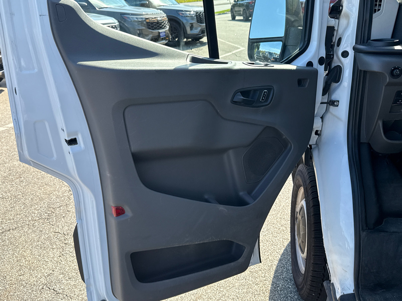 Used 2024 Ford Transit 250 148 High Roof RWD image 9