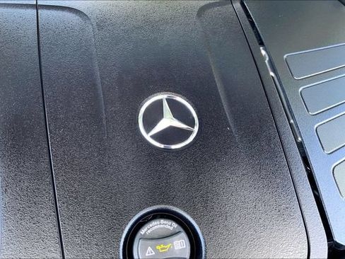 Certified 2026 Mercedes-Benz GLC 300 4MATIC image 29