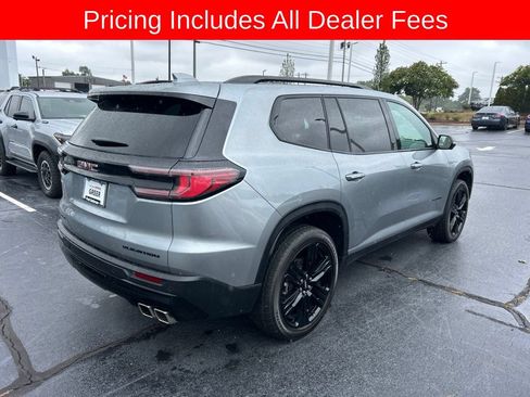 Used 2025 GMC Acadia Elevation w/ Elevation Premium Package FWD image 23