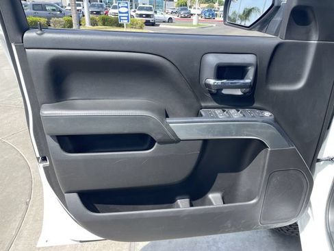 Used 2019 Chevrolet Silverado 1500 LT AWD/4WD image 19