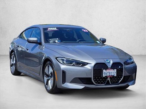Used 2023 BMW i4 eDrive35 RWD image 3
