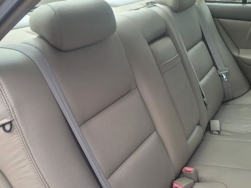 Used 2003 Toyota Camry XLE image 29